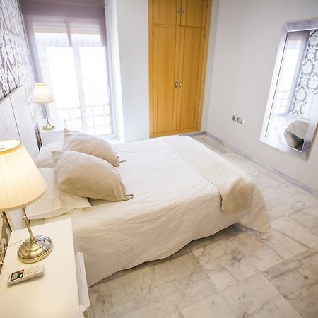 Ab Apartamentos Reding Malaga Exterior photo