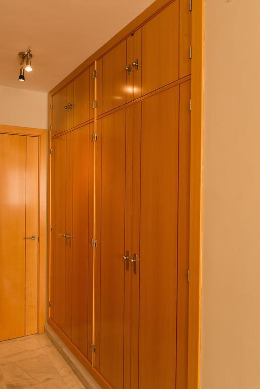 Ab Apartamentos Reding Malaga Exterior photo