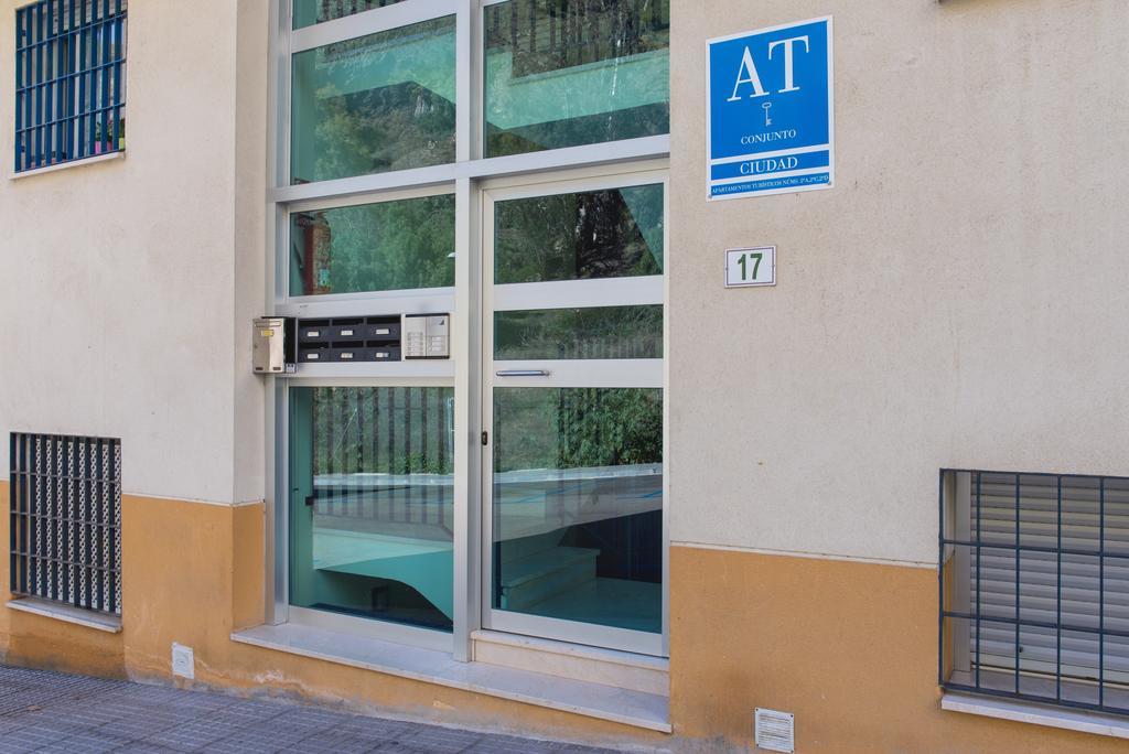 Ab Apartamentos Reding Malaga Exterior photo